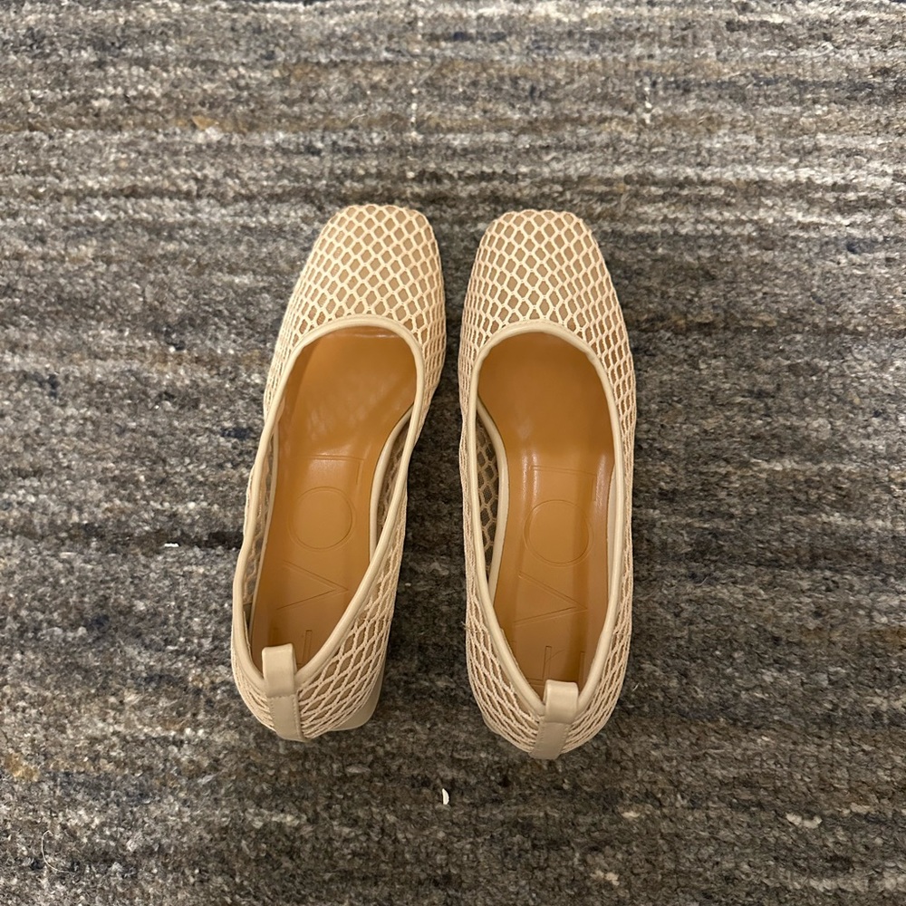 Japanese EVOL heeled flats